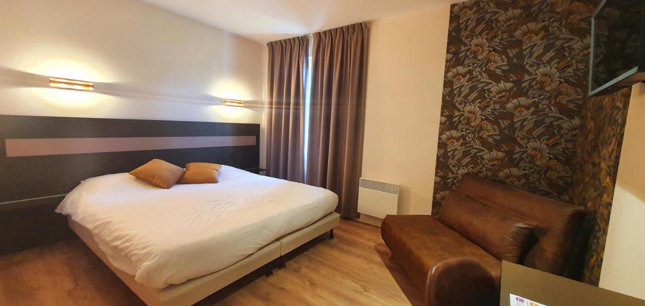 Hotel Pont De Senard มงเตกู ภายนอก รูปภาพ
